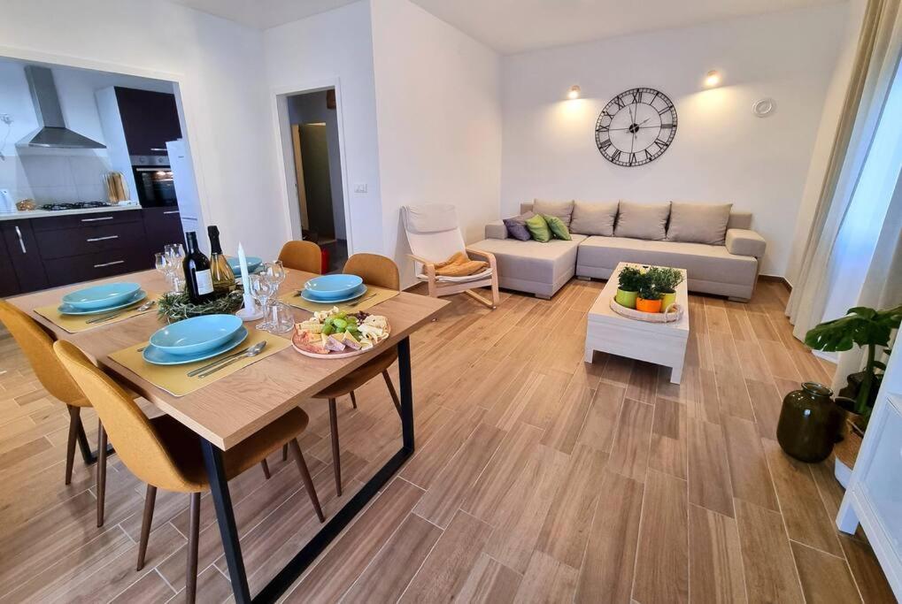 Apartamento Chi Chi Pula Exterior foto